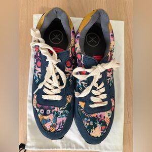 ✨ INKKAS Patterned Sneakers | Women’s US 10 | New Without Tags ✨
